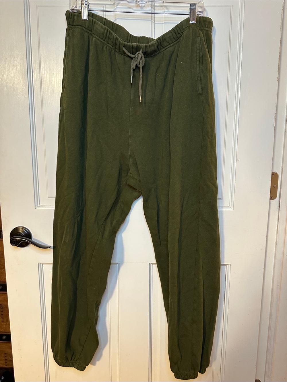 Old Navy Women’s Olive Green Drawstring Jogger Sweatpants
